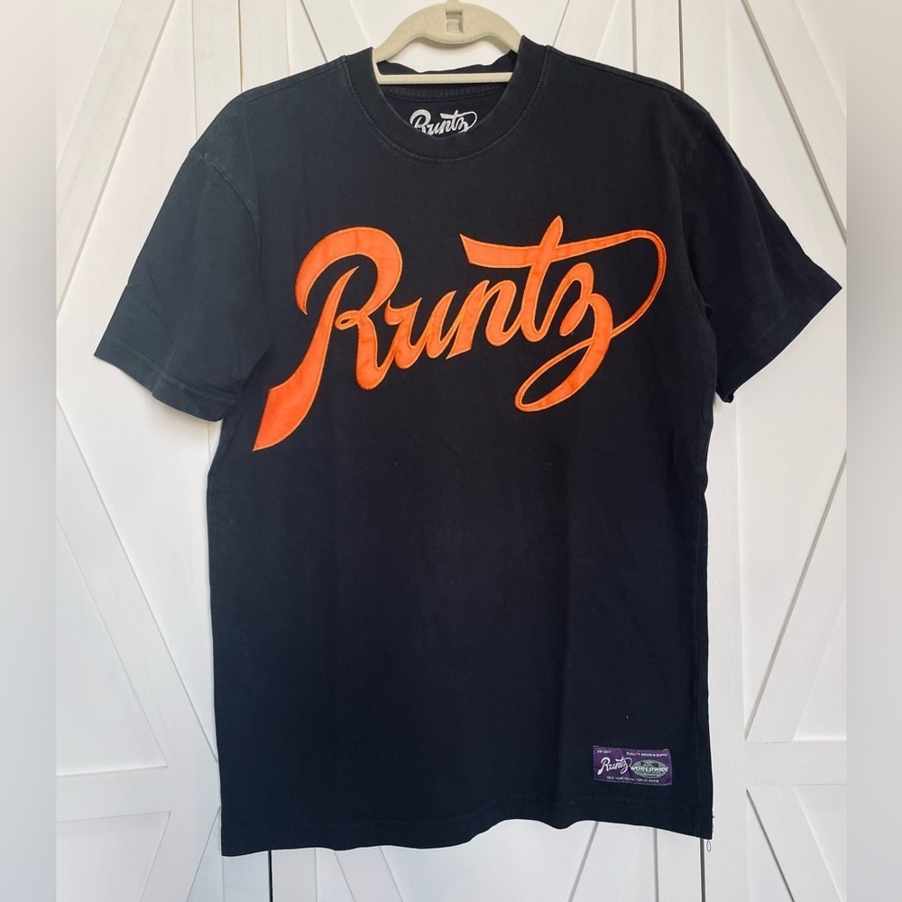 Runtz Short Sleeve Black Cotton TShirt Size S